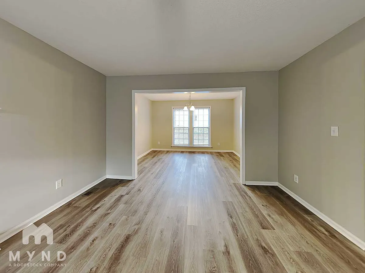 Building Photo - 3701 Cold Harbour Dr