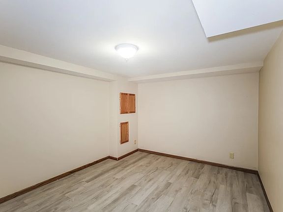 2nd image of 1914 Red Fox Ln