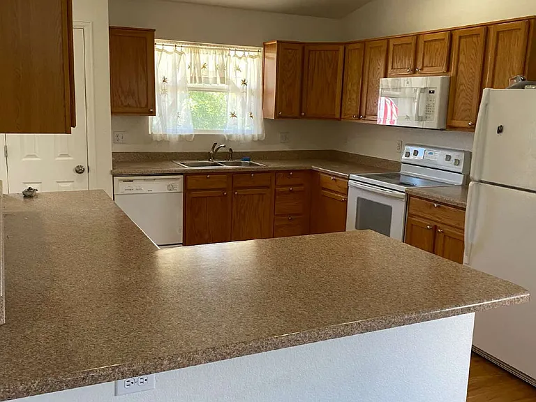 19009 E Baker Pl — Photo 5