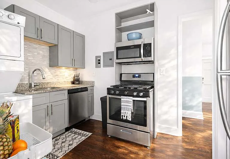 1351 Oxford Rd NE #2 — Photo 17