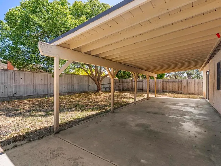 1726 Katy Pl — Photo 18