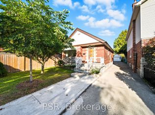 25 Knight St, Toronto, ON M4C3K8