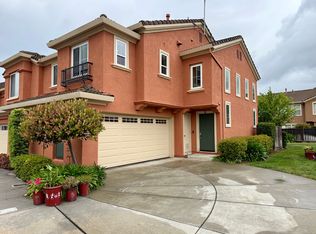 255 Oakhurst Way, Milpitas, CA 95035