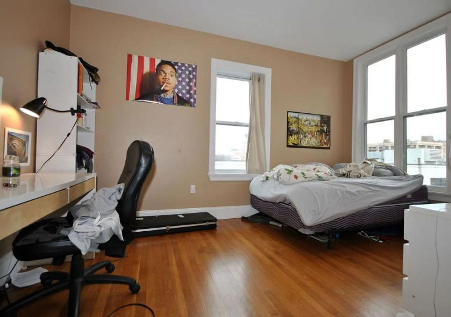 Renovated 5 Bed/2 Bath With Central Air Near B.U. — Photo 1