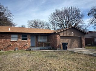 408 Elmo St, Cleburne, TX 76031
