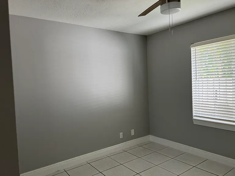 13671 Yarmouth Ct — Photo 26