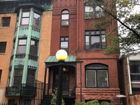 350 W Dickens Ave #3badam5gt, Chicago, IL 60614