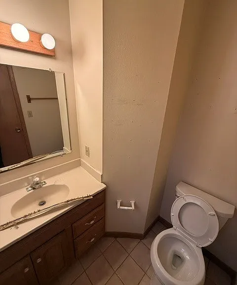2126 Ludington Ave — Photo 13