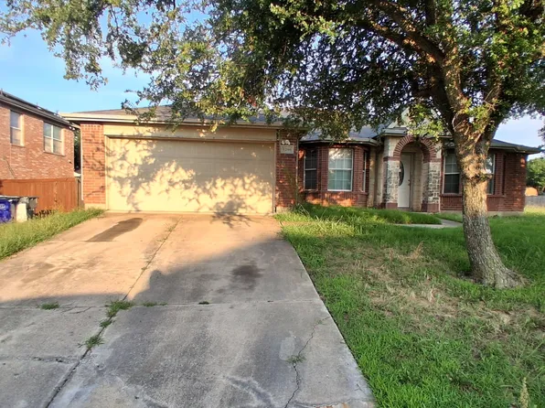 1200 Hampton Dr, Forney, TX 75126