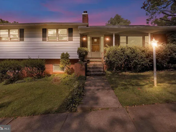 105 Clayton Ave, Wyomissing, PA 19610