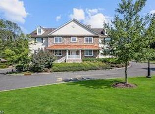 58 Brooklake Rd, Florham Park, NJ 07932