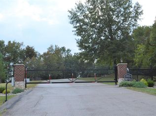 731 Timber Ridge Acre Dr, High Ridge, MO 63049