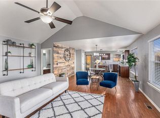 11012 Whispering Ln, Kansas City, KS 66109