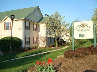 901 Bishops Gate Ln #1, Saint Louis, MO 63122