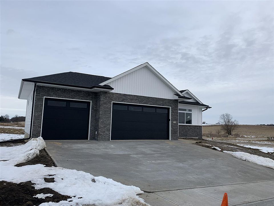 2nd image of 275 Eversull Ln