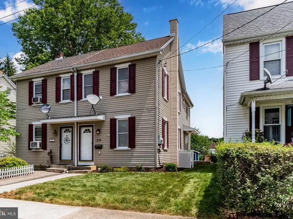 319 N College St, Carlisle, PA 17013
