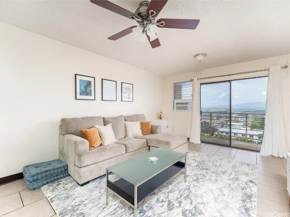 98-630 Moanalua Loop APT 221, Aiea, HI 96701