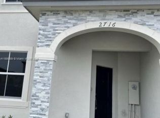 2716 SE 19th St #2, Homestead, FL 33035