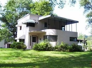 1100 N Water St, Kittanning, PA 16201