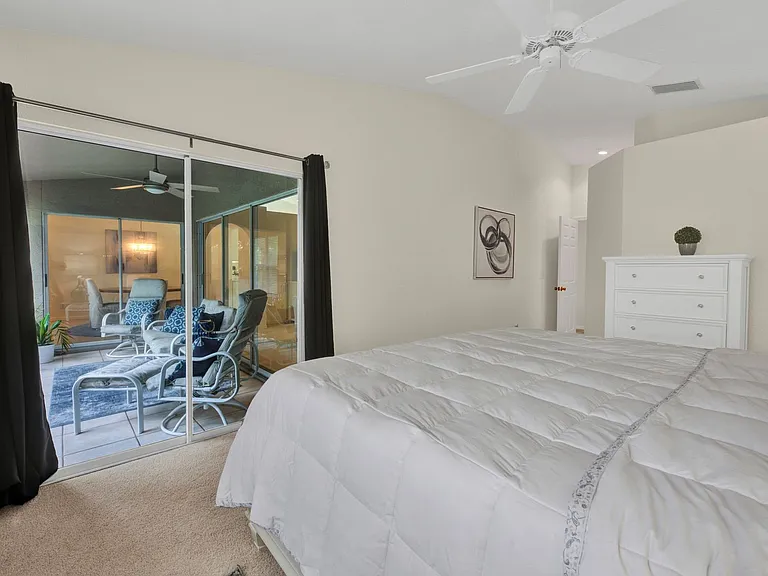 386 Emerald Bay Cir #G4 — Photo 9