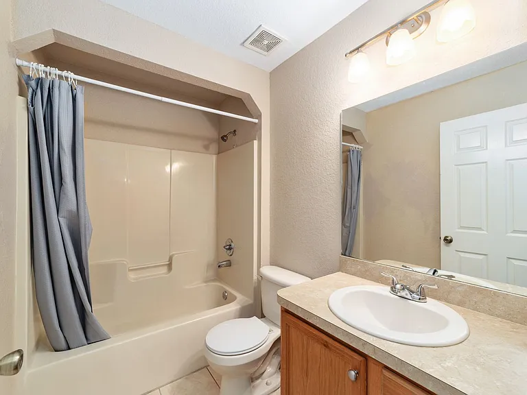19619 SW Eagle Dr — Photo 22