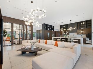 11600 SW 77th Ave, Pinecrest, FL 33156