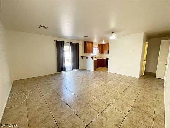 4th image of 1836 Luna Alegre St
