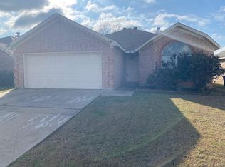 1308 Sierra Blanca Dr, Burleson, TX 76028
