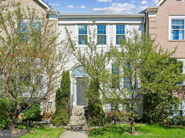7717 Goodfellow Way, Rockville, MD 20855