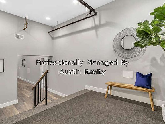 5th image of 4719 Macklind Ave #17