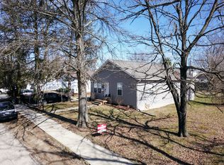 306 N Roosevelt St, Bloomington, IN 47408