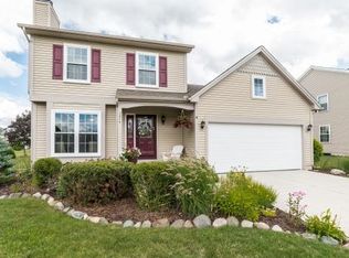 3534 Meadow View Dr, Dexter, MI 48130