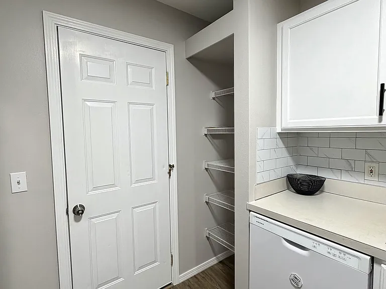 2873 Undine St — Photo 11