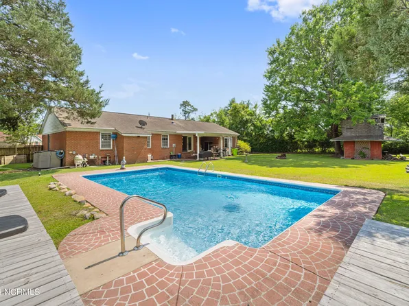 111 Smith Circle, Havelock, NC 28532