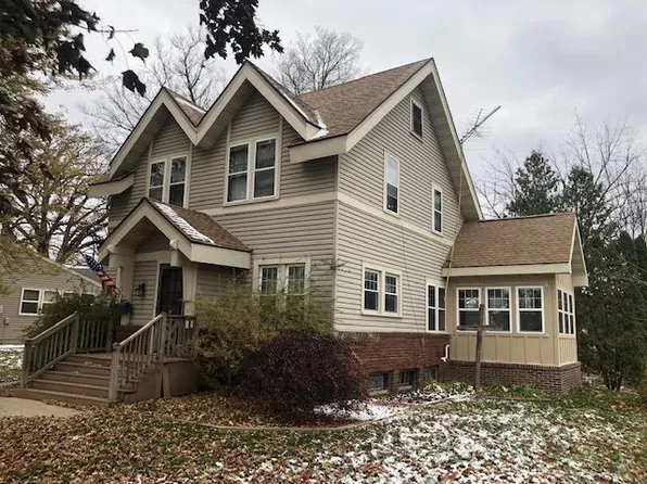 313 4th Ave NE, Waseca, MN 56093