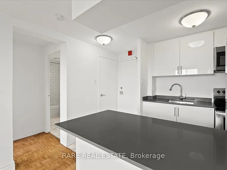 7555 Goreway Dr #258 — Photo 7