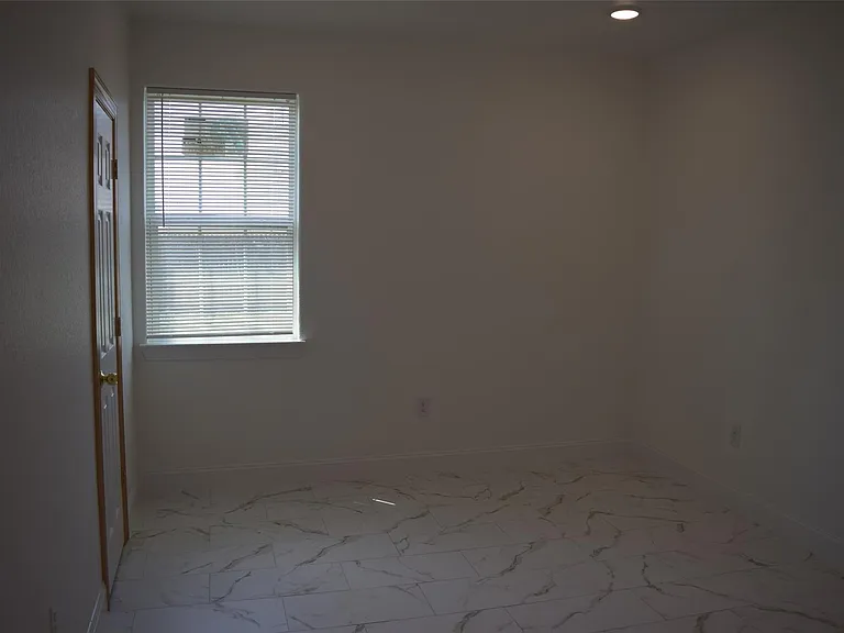 445 Road 5102 #J — Photo 27