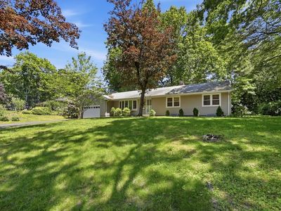 245 Brookwood Dr, Longmeadow, MA, 01106