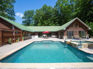 787 Sawyer Cove Rd, Hayesville, NC 28904