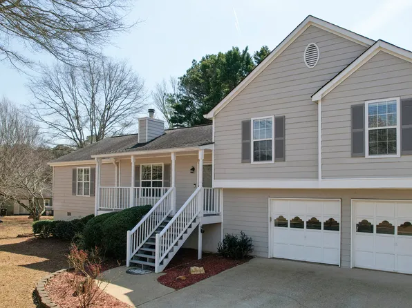 317 Winding Woods Trl, Woodstock, GA 30189