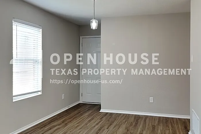 6701 Meadow Way Ln — Photo 6