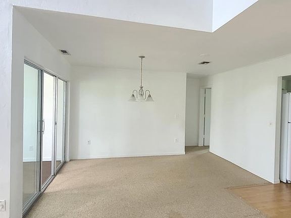2nd image of 18202 Sandalwood Dr