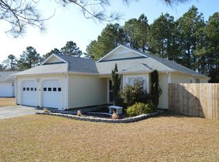 111 Beaver Dam Trl, Newport, NC 28570