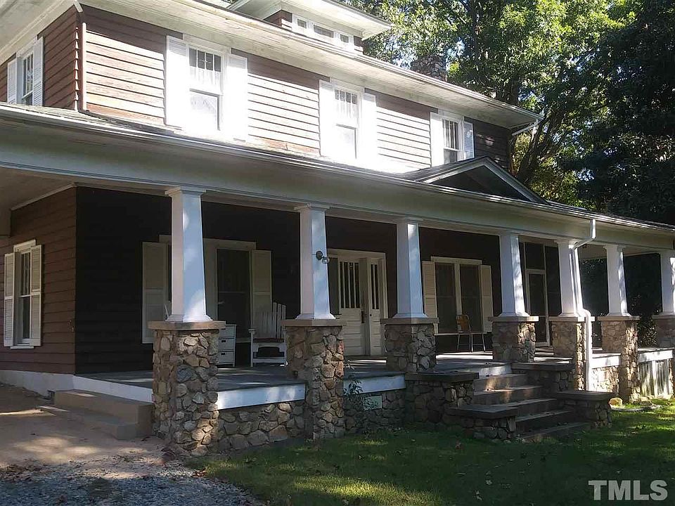 1st image of 1 Chase Ave