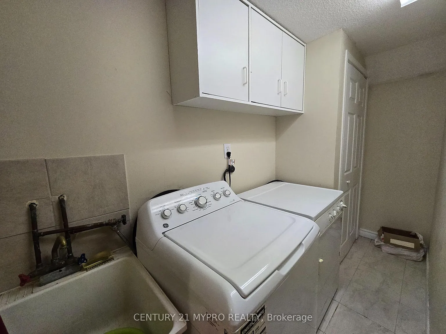 2 bed, $1,350 — Photo 3