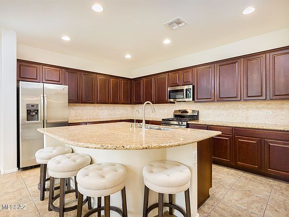 2nd image of 710 S Desert Haven Rd