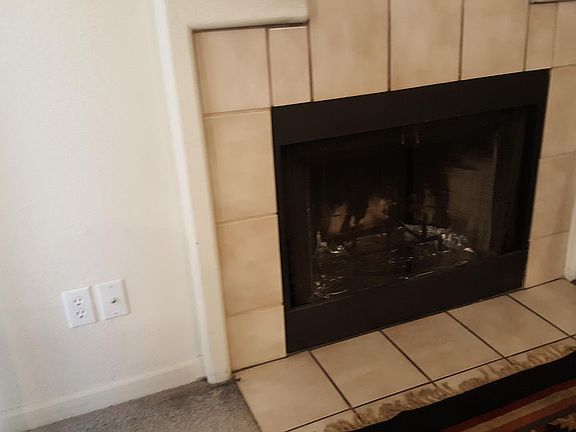 3rd image of 1001 N Pasadena St Unit 181