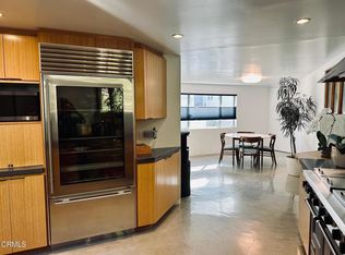 3551 Dixie Canyon Pl, Sherman Oaks, CA 91423