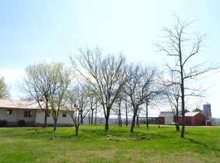 7600 Garrett Rd, Mountain Grove, MO 65711