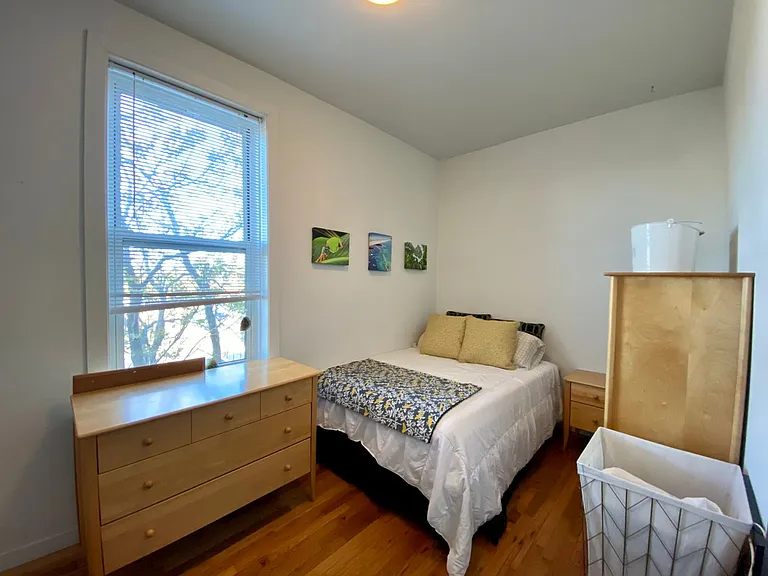 2428 W Walton St #3 — Photo 10